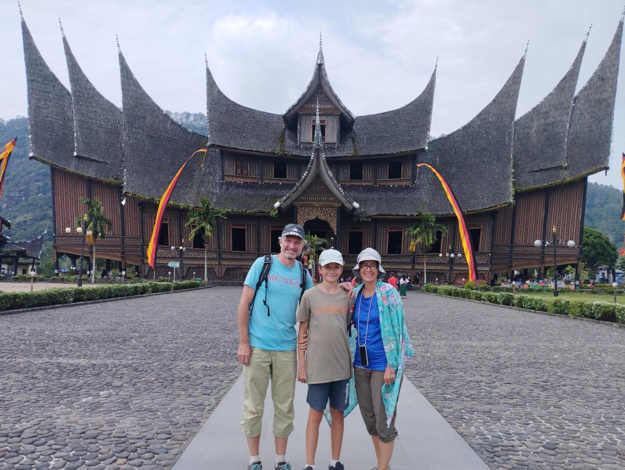 Mando Homestay III Bukittinggi Eksteriør bilde